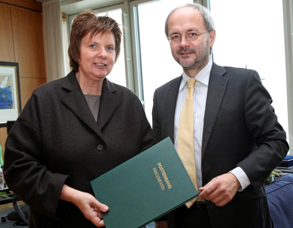 Mandatsabgabe Mandatsabgabe